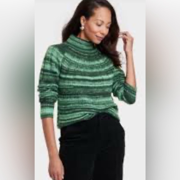 Knox Rose Sweaters - Knox Rose Holiday Pullover Sweater - Green Striped Women's Sweater